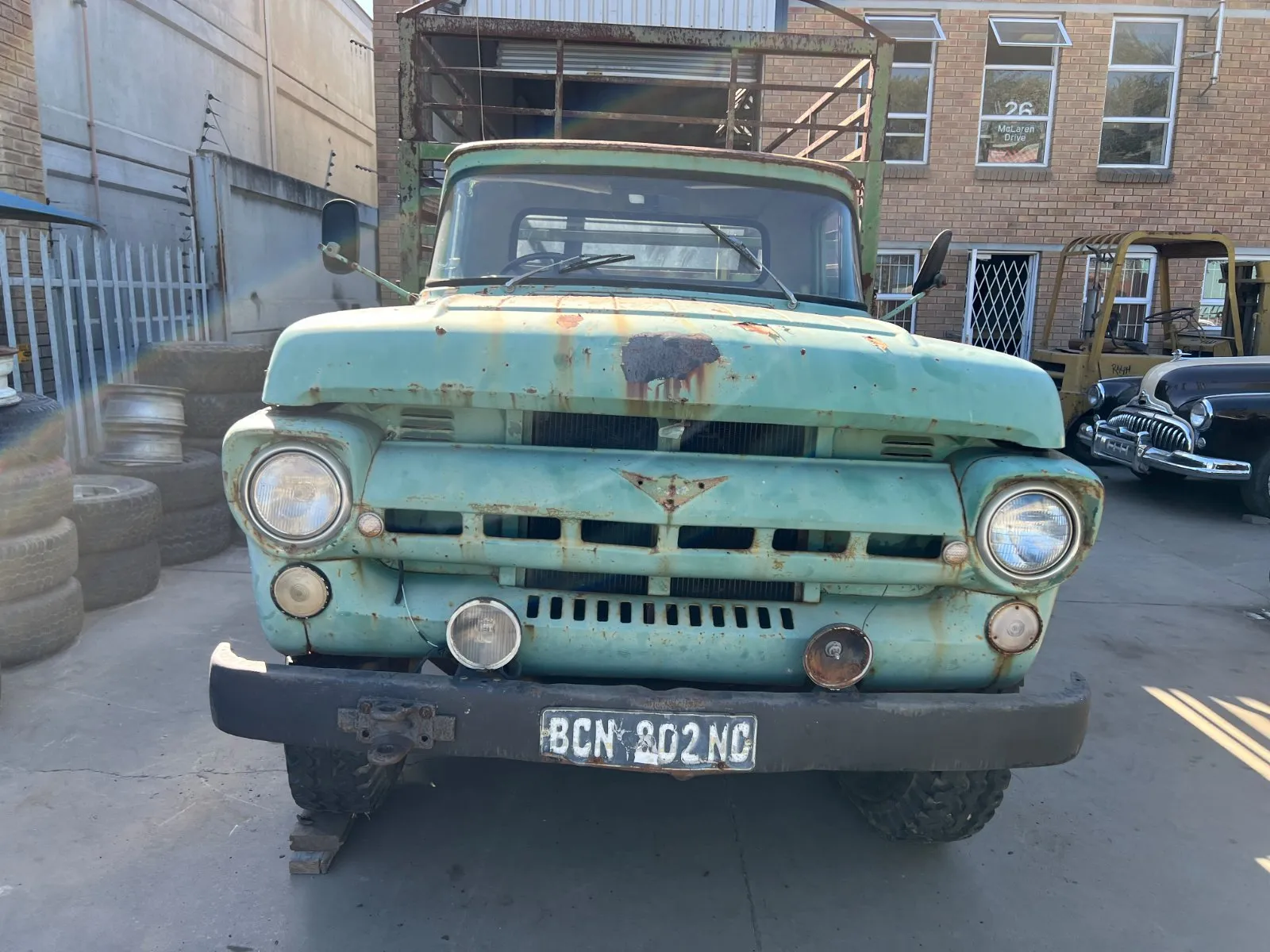 Ford F600