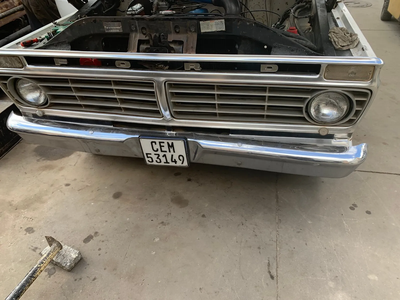 Ford F100