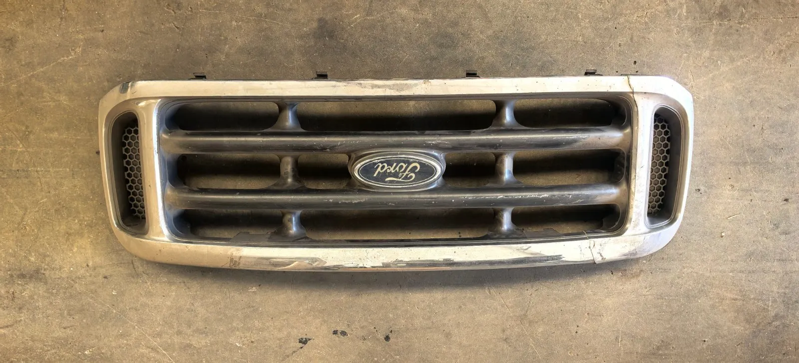 F250 superduty Grill Insert
