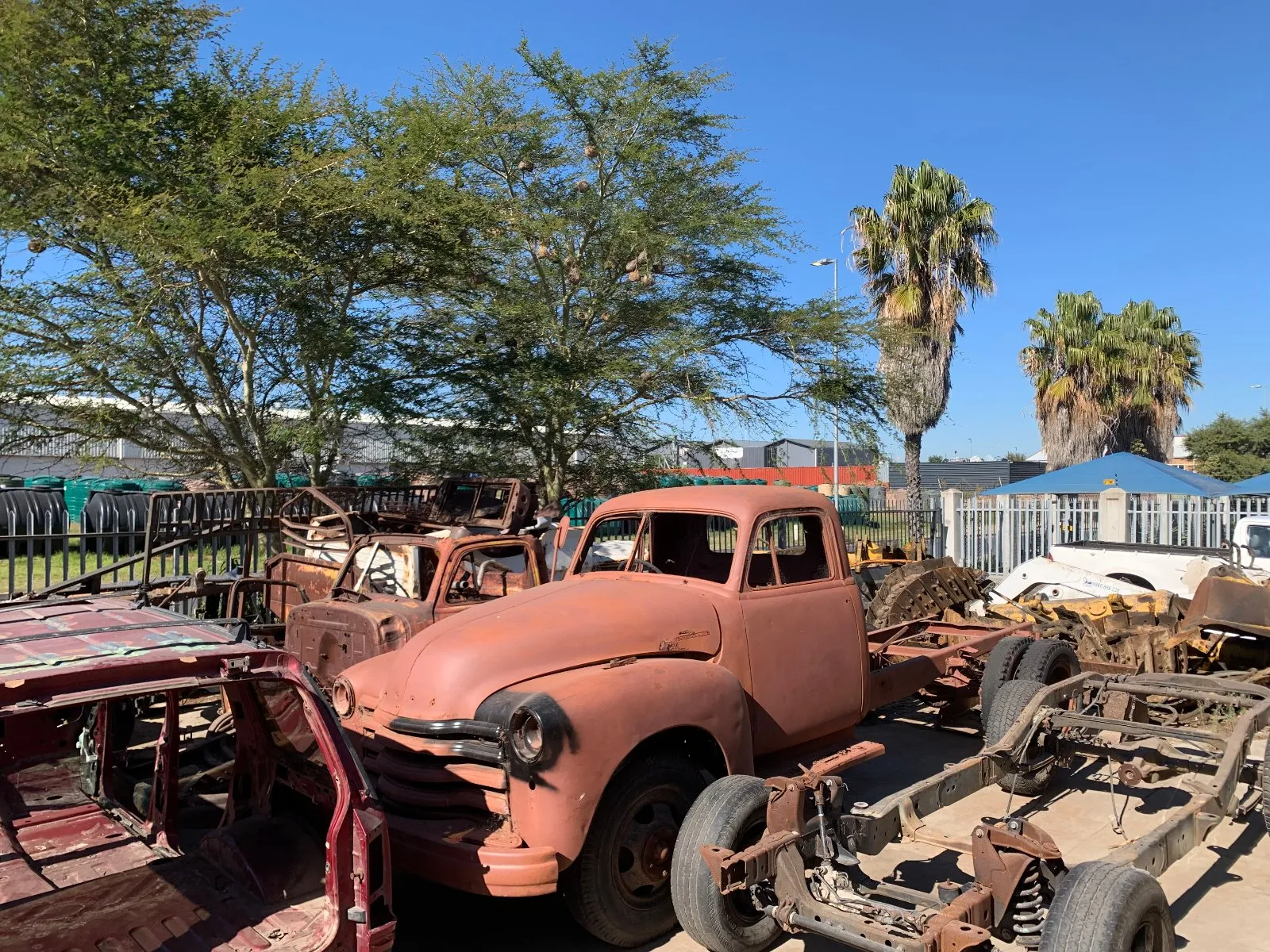 1947-1955 Chevrolet C30 — photo 257