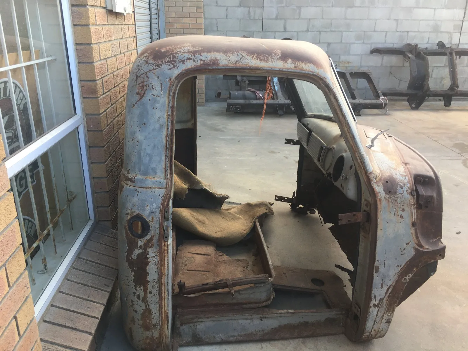 1947-1955 Chevrolet C30 — photo 324