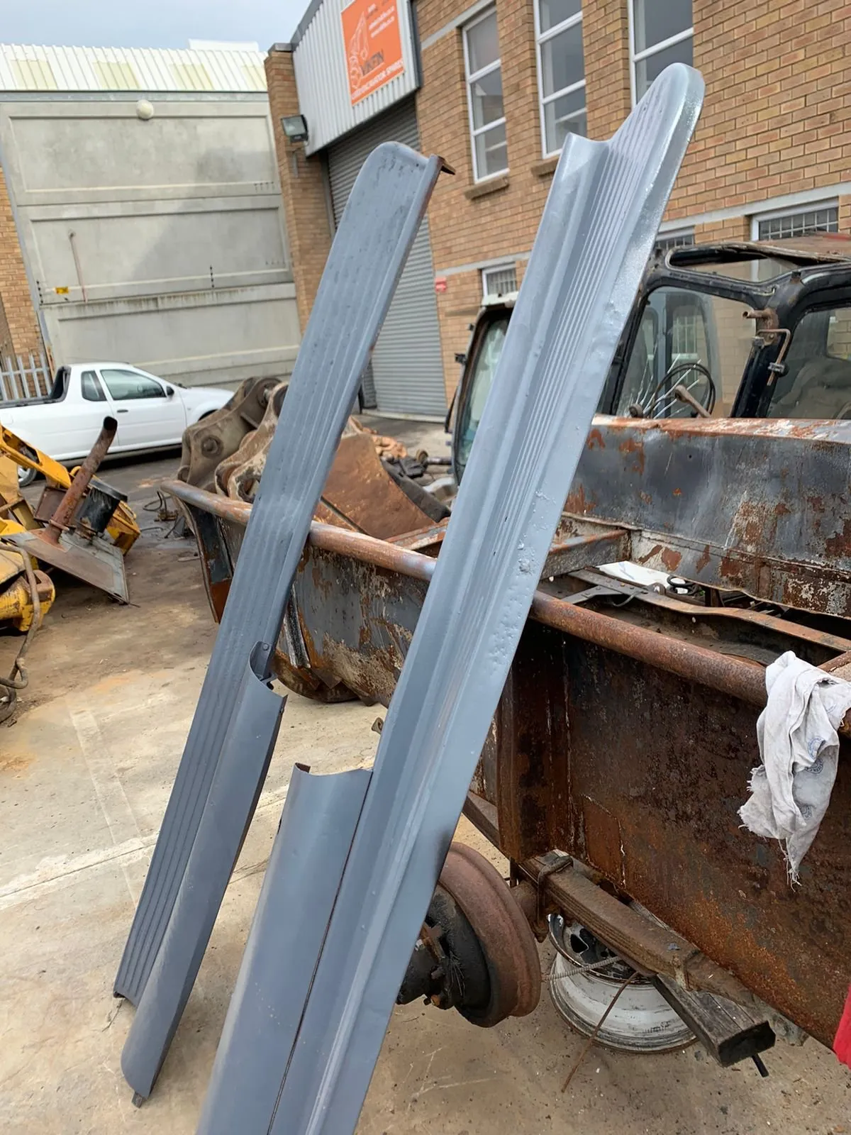 1947-1955 Chevrolet C30 — photo 406